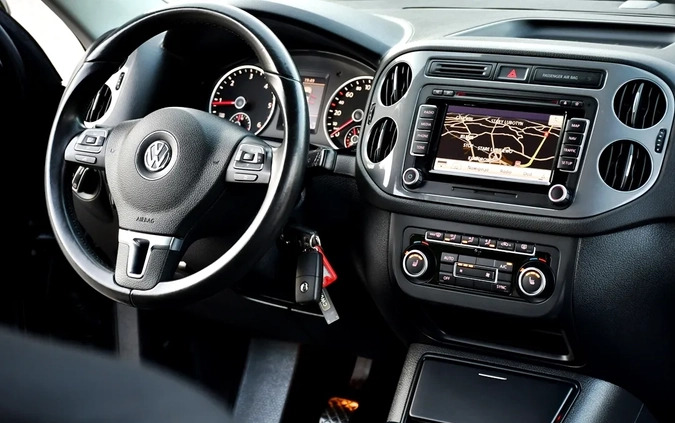 Volkswagen Tiguan cena 49900 przebieg: 179000, rok produkcji 2012 z Stopnica małe 781